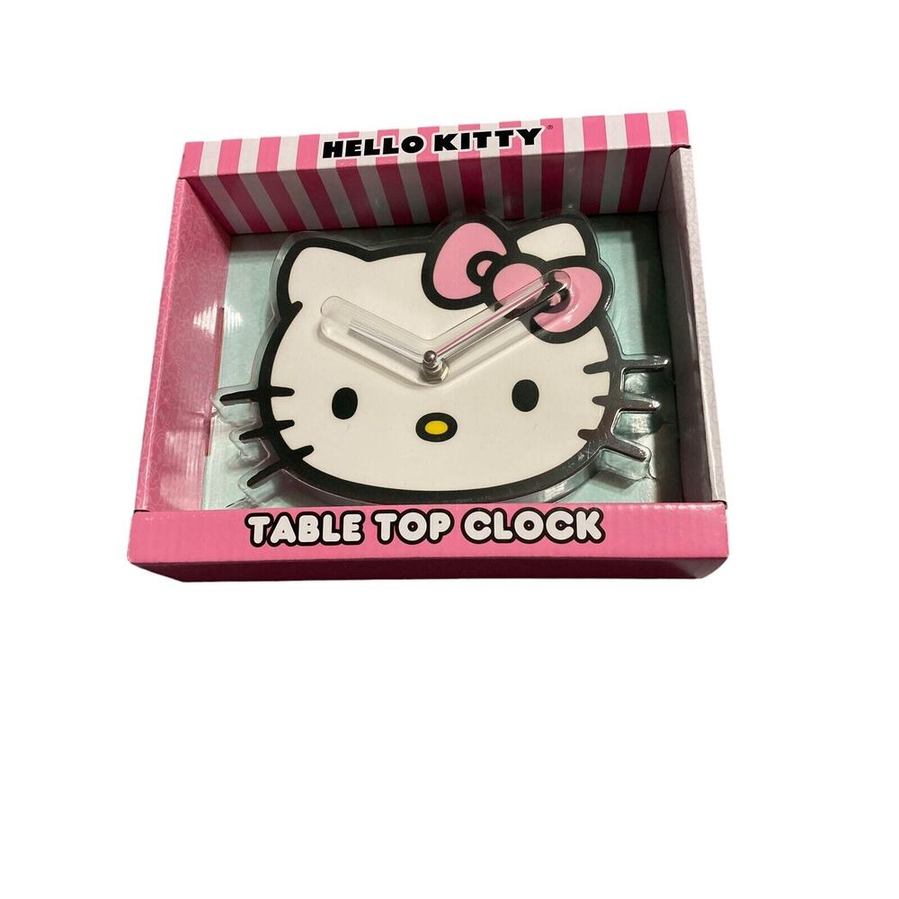 NIB Sanrio Hello Kitty Face Pink Bow Table Top Clock‎ Decor 8x5